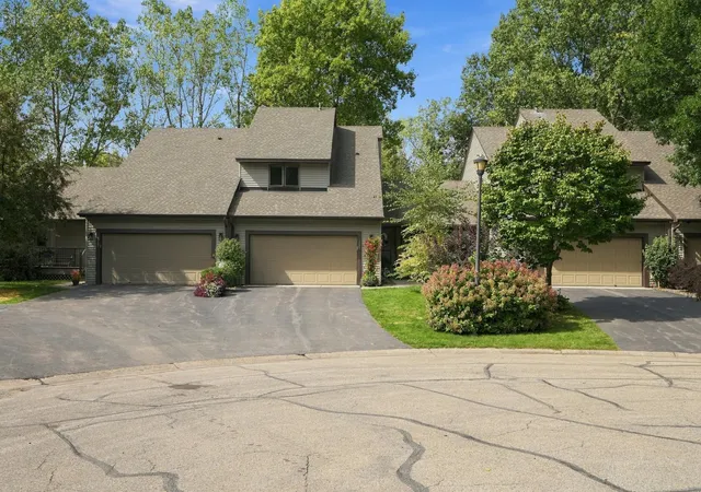Photo 2 of Single family home for sale at 3683 Widgeon Way, Saint Paul, MN 55123 | MLS# 7137258 | Listing updated on 2026-10-05