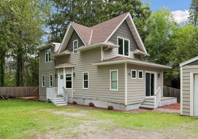 Photo 3 of Single family home for sale at 115 Spruce St, Saint Paul, MN 55115 | MLS# 7137509 | Listing updated on 2026-09-17