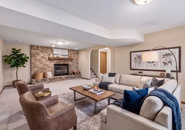 Photo 4 of Sale Pending at 17355 Sunset Trl SW, Prior Lake, MN 55372 | MLS# 7137521 | Listing updated on 2026-09-17