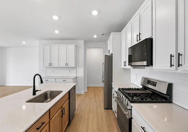 Photo 3 of Townhouse for sale at 20156 68th Avenue, Hamel, MN 55340 | MLS# 7137622 | Listing updated on 2026-09-22