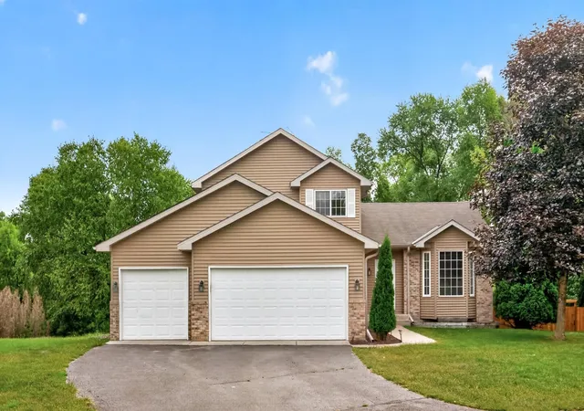 Photo 1 of Single family home for sale at 3719 Reed Rd, Saint Bonifacius, MN 55375 | MLS# 7138078 | Listing updated on 2026-09-18