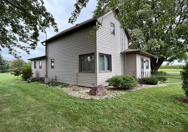 Photo 3 of Single family home for sale at 35144 County Rd 99, Mountain Lake, MN 56159 | MLS# 7138102 | Listing updated on 2026-09-18