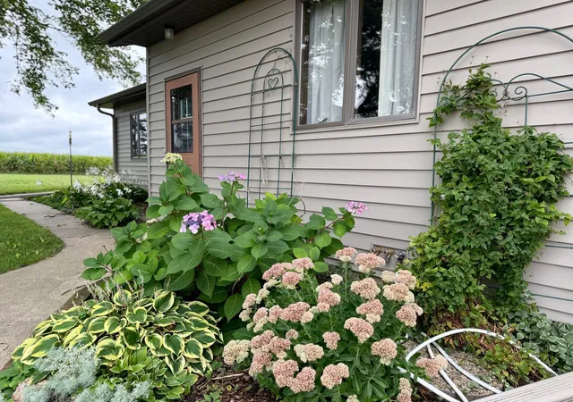 Photo 4 of Single family home for sale at 35144 County Rd 99, Mountain Lake, MN 56159 | MLS# 7138102 | Listing updated on 2026-09-18