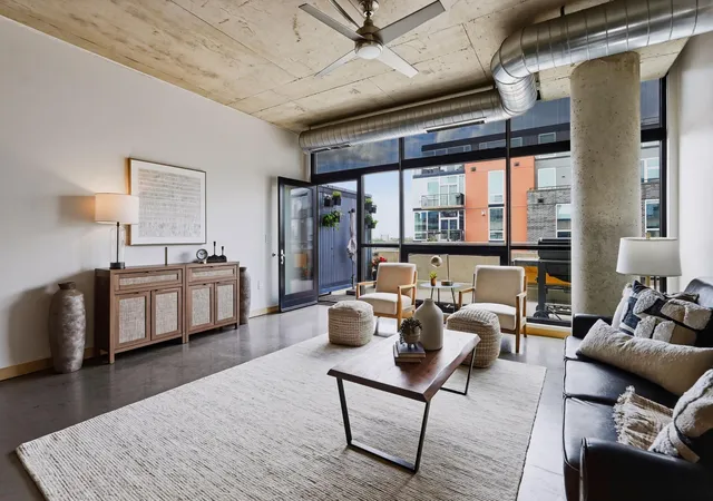Photo 4 of Condo for sale at 720 N 4th Street #703, Minneapolis, MN 55401 | MLS# 7138902 | Listing updated on 2026-09-16