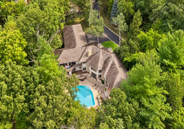 Photo 2 of Single family home for sale at 15300 Wild Wings, Minnetonka, MN 55345 | MLS# 7139391 | Listing updated on 2026-09-15