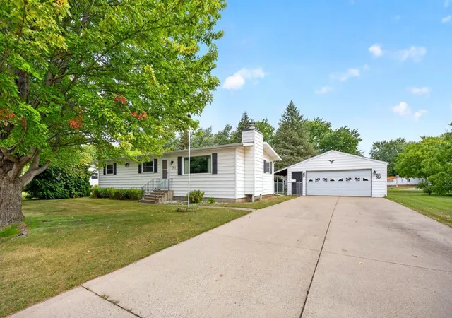 Photo 1 of Single family home for sale at 741 S 10th Street, Lake City, MN 55041 | MLS# 7139918 | Listing updated on 2026-09-17