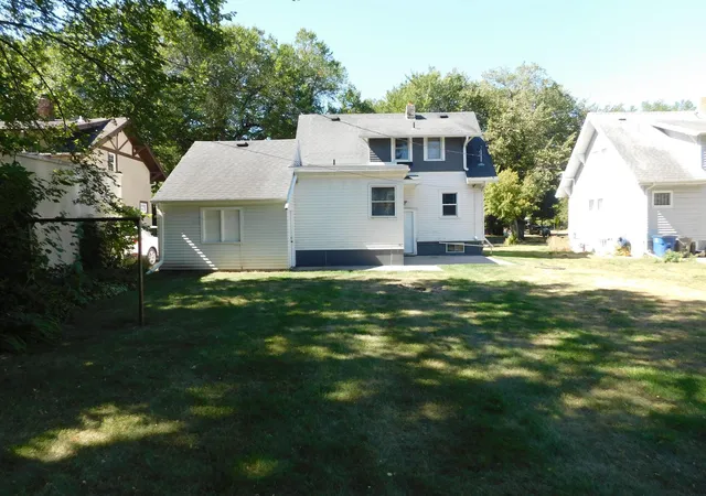 Photo 4 of Single family home for sale at 606 5th Street S, Moorhead, MN 56560 | MLS# 7140104 | Listing updated on 2026-10-07