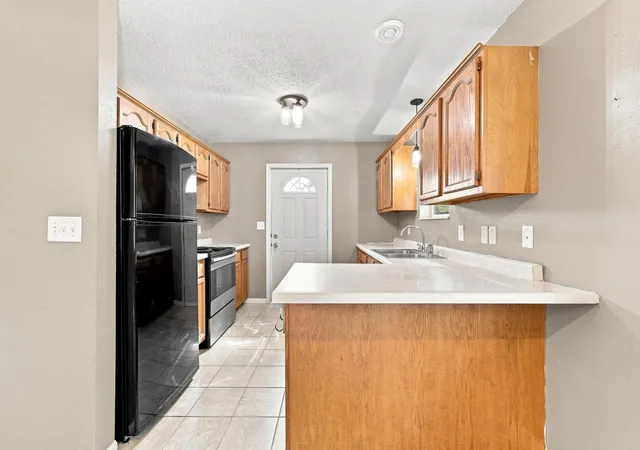 Photo 4 of Single family home for sale at 416 Central St W, Detroit Lakes, MN 56501 | MLS# 7140314 | Listing updated on 2026-09-10