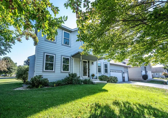 Photo 1 of Single family home for sale at 18474 Everest Path, Farmington, MN 55024 | MLS# 7140910 | Listing updated on 2026-09-25