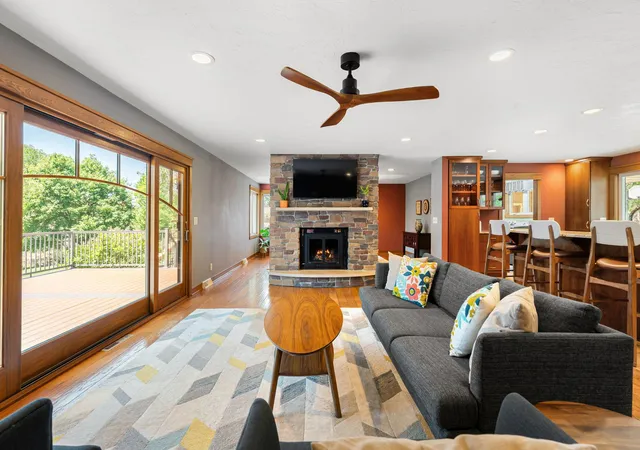 Photo 4 of Single family home for sale at 706 23rd Street SW, Austin, MN 55912 | MLS# 7140943 | Listing updated on 2026-09-09