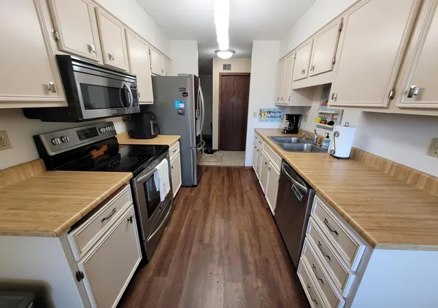 Photo 2 of Condo for sale at 1439 S 25th Avenue #101, Fargo, ND 58103 | MLS# 7141187 | Listing updated on 2026-09-17