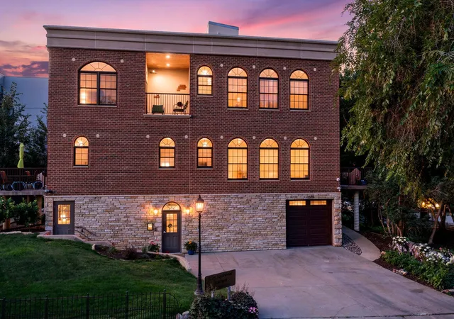 Photo 2 of Condo for sale at 3125 Inglewood Ave S #202, Minneapolis, MN 55416 | MLS# 7141810 | Listing updated on 2026-09-16