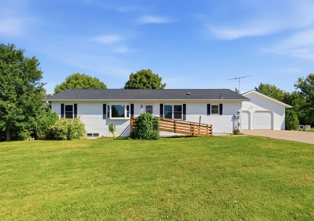 Photo 2 of Single family home for sale at 2048 Division St E, Buffalo, MN 55313 | MLS# 7141880 | Listing updated on 2026-09-18
