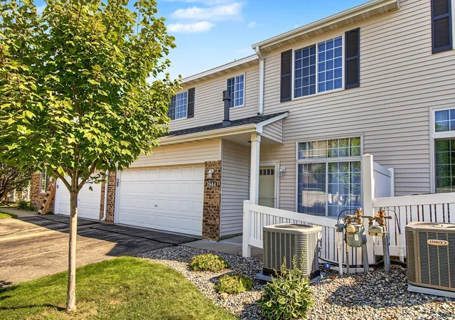 Photo 1 of Single family home for sale at 1944 Mockingbird Ave, Shakopee, MN 55379 | MLS# 7141935 | Listing updated on 2026-09-17