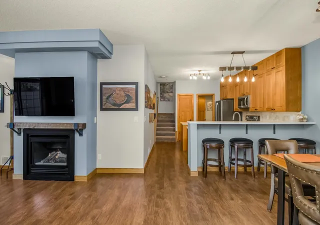 Photo 4 of Single family home for sale at 1944 Mockingbird Ave, Shakopee, MN 55379 | MLS# 7141935 | Listing updated on 2026-09-17