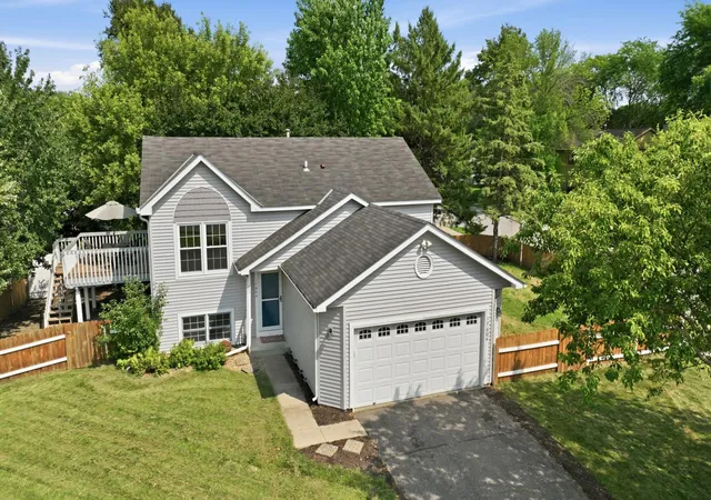 Photo 1 of Single family home for sale at 17604 Lorence Way, Eden Prairie, MN 55346 | MLS# 7141984 | Listing updated on 2026-09-21