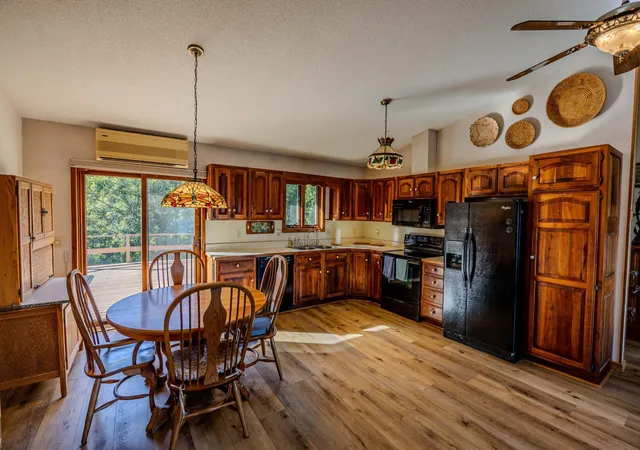 Photo 4 of Single family home for sale at 17196 Hal Dr, Park Rapids, MN 56470 | MLS# 7142009 | Listing updated on 2026-09-17