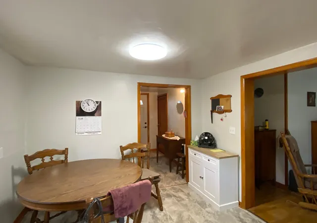 Photo 3 of Single family home for sale at 814 Lincoln Ave, Albert Lea, MN 56007 | MLS# 7142031 | Listing updated on 2026-09-16