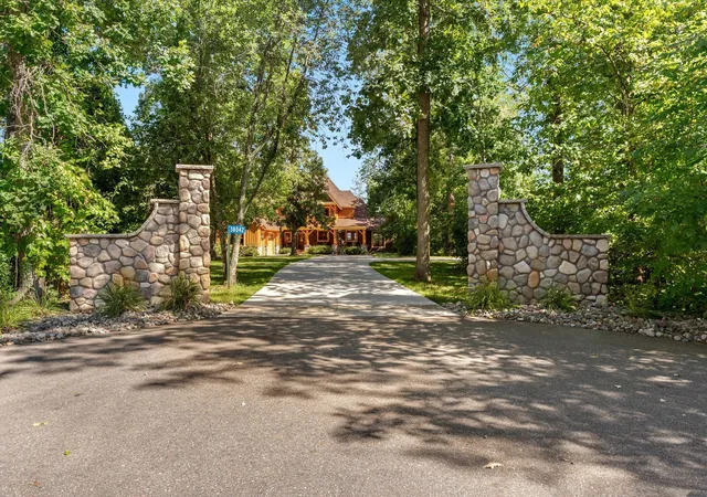 Photo 3 of Mansion for sale at 38042 Donaldson Point, Pine River, MN 56474 | MLS# 7142039 | Listing updated on 2026-09-16