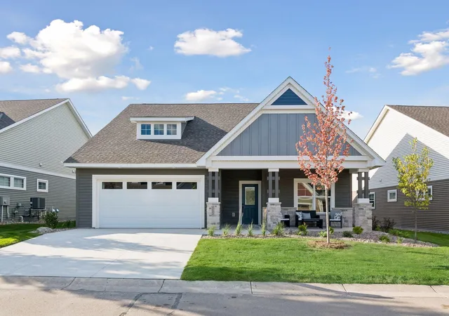 Photo 1 of Single family home for sale at 752 Somerwood Ln, Waconia, MN 55387 | MLS# 7142429 | Listing updated on 2026-09-17