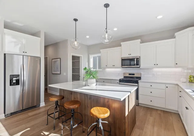 Photo 1 of Single family home for sale at 7080 183rd Street W, Lakeville, MN 55044 | MLS# 7142484 | Listing updated on 2026-09-17