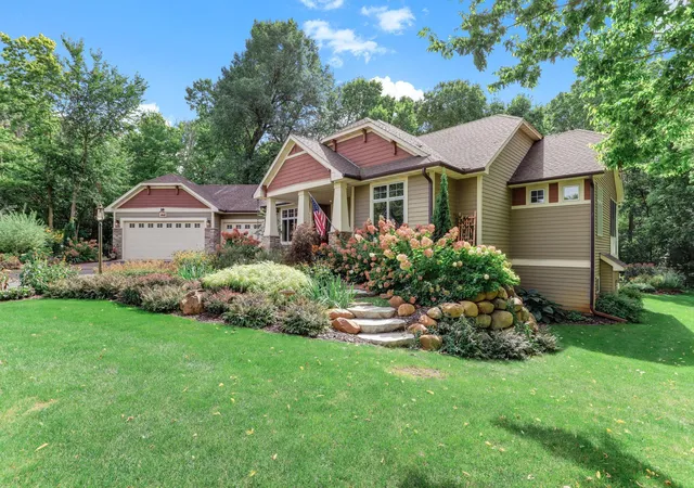 Photo 3 of Single family home for sale at 11643 122nd Street S, Hastings, MN 55033 | MLS# 7142639 | Listing updated on 2026-09-19