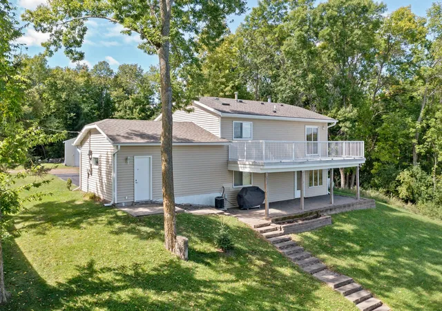 Photo 3 of Sale Pending at 47735 Bear Rd, Stanchfield, MN 55080 | MLS# 7142666 | Listing updated on 2026-09-18