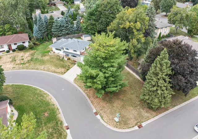 Photo 3 of Single family home for sale at 3200 Edward St NE, Minneapolis, MN 55418 | MLS# 7143117 | Listing updated on 2026-09-17
