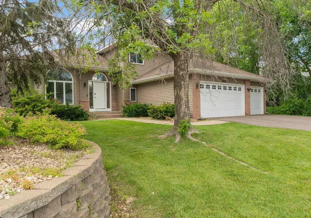 Photo 2 of Single family home for sale at 8901 Dunbar Knoll N, Minneapolis, MN 55443 | MLS# 7143283 | Listing updated on 2026-09-18