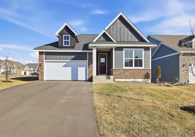 Photo 1 of Single family home for sale at 17936 Gresford Ln, Lakeville, MN 55044 | MLS# 7143588 | Listing updated on 2026-09-17