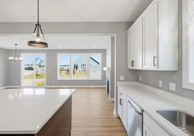 Photo 4 of Single family home for sale at 17936 Gresford Ln, Lakeville, MN 55044 | MLS# 7143588 | Listing updated on 2026-09-17