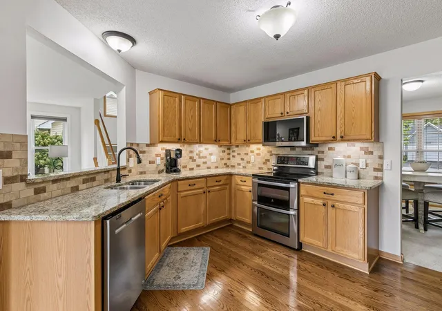 Photo 4 of Single family home for sale at 16721 Farrago Trl, Farmington, MN 55024 | MLS# 7143853 | Listing updated on 2026-09-20