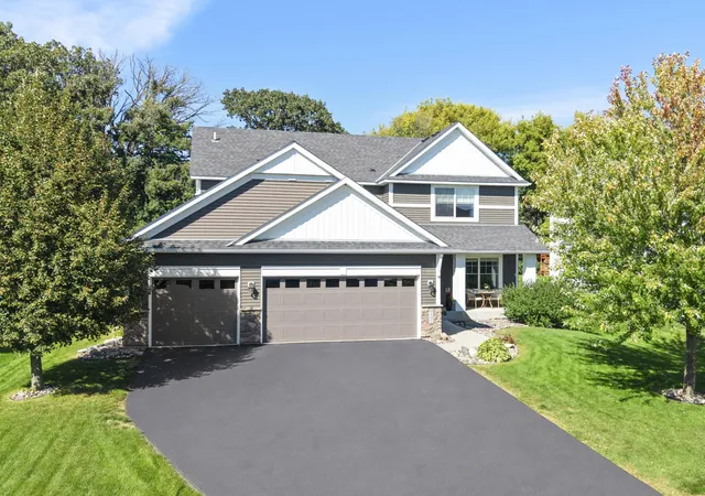 Photo 1 of Single family home for sale at 9597 198th Street W, Lakeville, MN 55044 | MLS# 7144086 | Listing updated on 2026-09-18