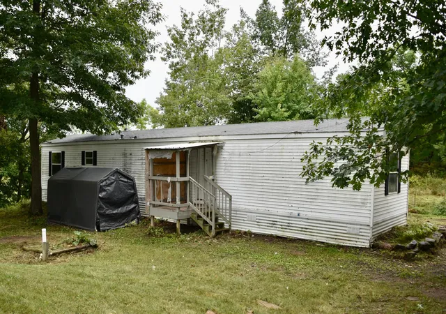 Photo 4 of Single family home for sale at 2464 Sherwood St, Brook Park, MN 55007 | MLS# 7144166 | Listing updated on 2026-09-17