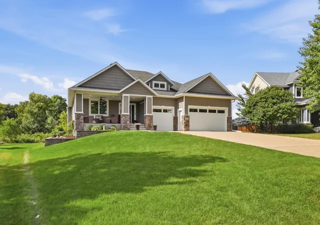 Photo 2 of Single family home for sale at 1507 Quie Ln, Northfield, MN 55057 | MLS# 7144217 | Listing updated on 2026-09-17