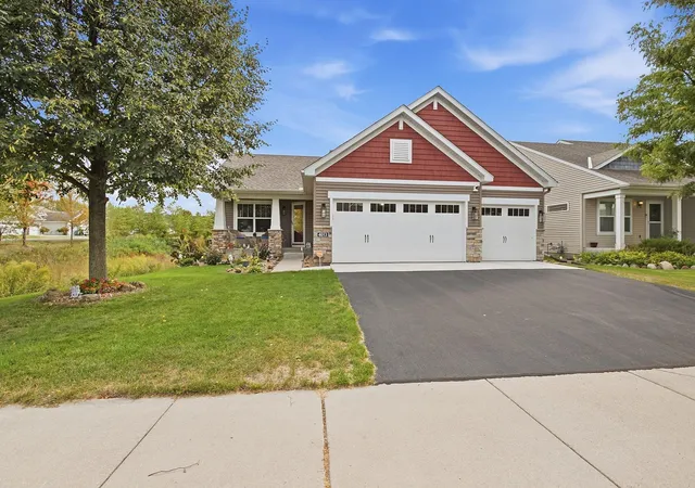 Single family home for sale at 4013 126th Place, Savage, MN 55378 | MLS# 7144327