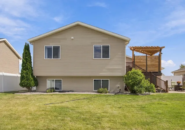 Photo 3 of Single family home for sale at 4422 10th Street W, West Fargo, ND 58078 | MLS# 7144412 | Listing updated on 2026-09-17