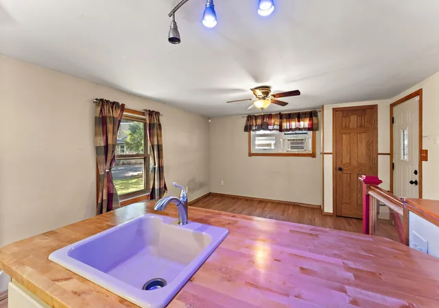 Photo 4 of House for sale at 2184 Minnehaha Ave E, Saint Paul, MN 55119 | MLS# 7144433 | Listing updated on 2026-09-18
