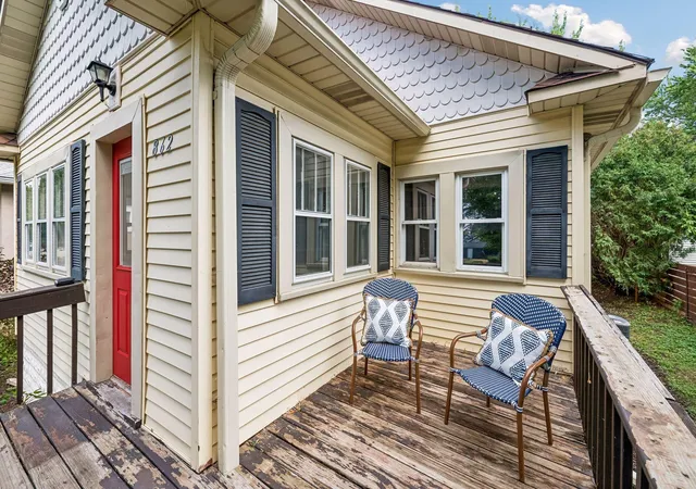 Photo 3 of Single family home for sale at 862 21st Avenue Se, Minneapolis, MN 55414 | MLS# 7144472 | Listing updated on 2026-09-18