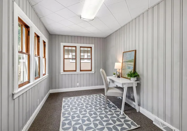 Photo 3 of Single family home for sale at 862 21st Avenue SE, Minneapolis, MN 55414 | MLS# 7144472 | Listing updated on 2026-09-18