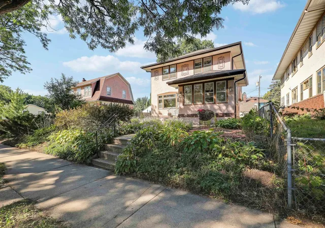Photo 3 of Single family home for sale at 1609 Oliver Ave N, Minneapolis, MN 55411 | MLS# 7144596 | Listing updated on 2026-09-17