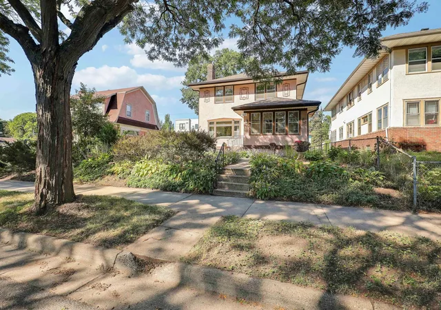 Photo 3 of Single family home for sale at 1609 Oliver Ave N, Minneapolis, MN 55411 | MLS# 7144596 | Listing updated on 2026-09-17