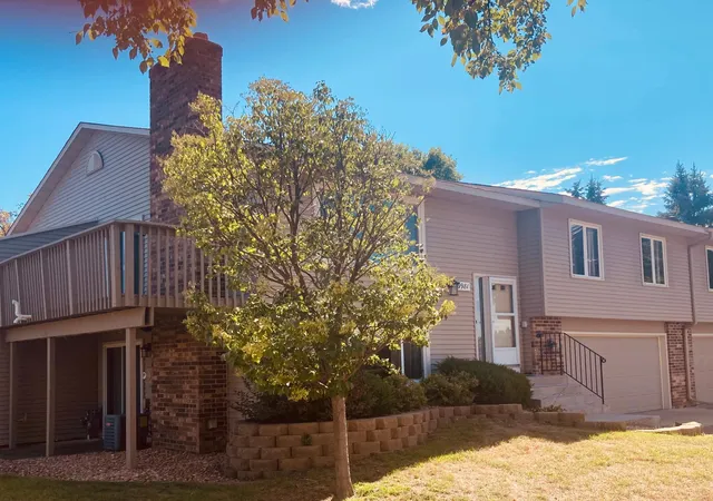 Photo 2 of Single family home for sale at 9981 106th Place N, Maple Grove, MN 55369 | MLS# 7144958 | Listing updated on 2026-09-18