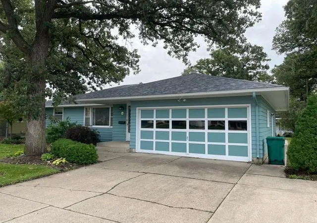 Photo 3 of Single family home for sale at 1914 6th Avenue Se, Austin, MN 55912 | MLS# 7144979 | Listing updated on 2026-09-16