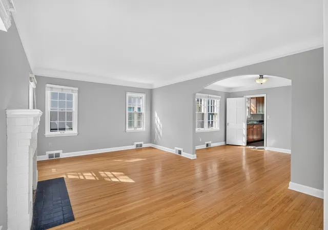 Photo 3 of Single family home for sale at 5726 Colfax Ave S, Minneapolis, MN 55419 | MLS# 7144989 | Listing updated on 2026-09-17