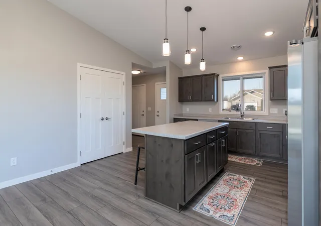 Photo 2 of Single family home for sale at 1710 Maple Leaf Ln, Litchfield, MN 55355 | MLS# 7145226 | Listing updated on 2026-09-17