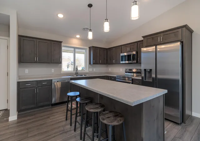 Photo 3 of Single family home for sale at 1710 Maple Leaf Ln, Litchfield, MN 55355 | MLS# 7145226 | Listing updated on 2026-09-17
