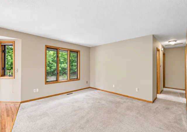 Photo 3 of Single family home for sale at 8026 173rd Street W, Lakeville, MN 55044 | MLS# 7145240 | Listing updated on 2026-09-18