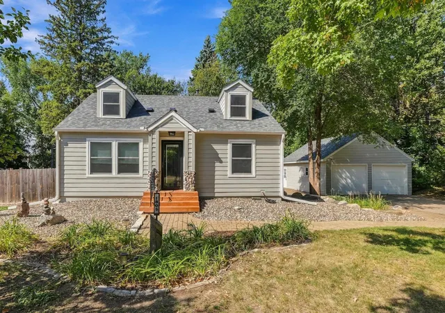 Single family home for sale at 1805 Oakview Ln N, Minneapolis, MN 55441 | MLS# 7145244