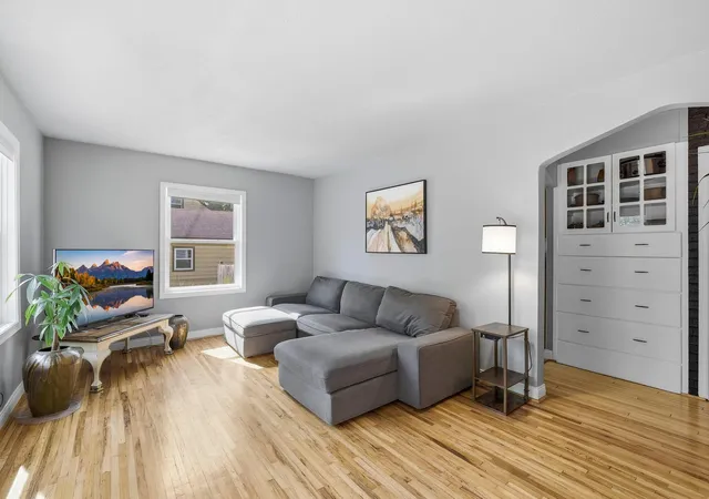 Photo 3 of Single family home for sale at 1805 Oakview Ln N, Minneapolis, MN 55441 | MLS# 7145244 | Listing updated on 2026-09-17